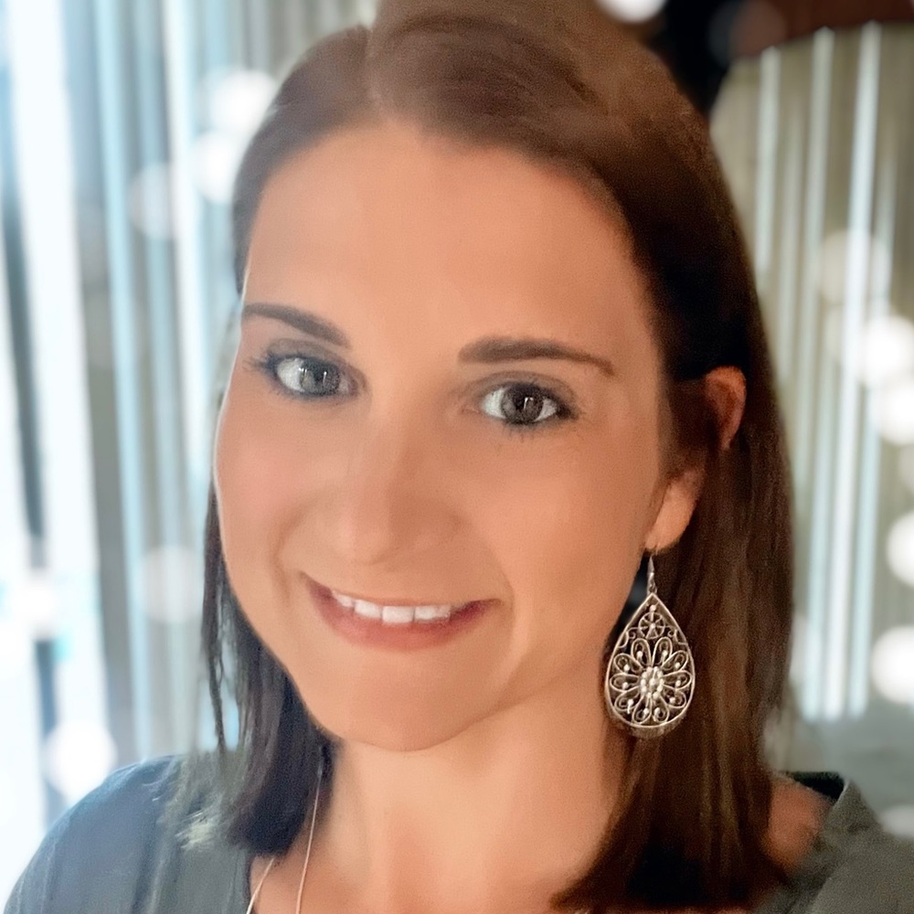 Meet your Posher, Lindsey